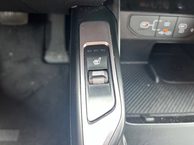 Certified 2025 Kia Sorento S w/ Panoramic Sunroof Package AWD/4WD image 12