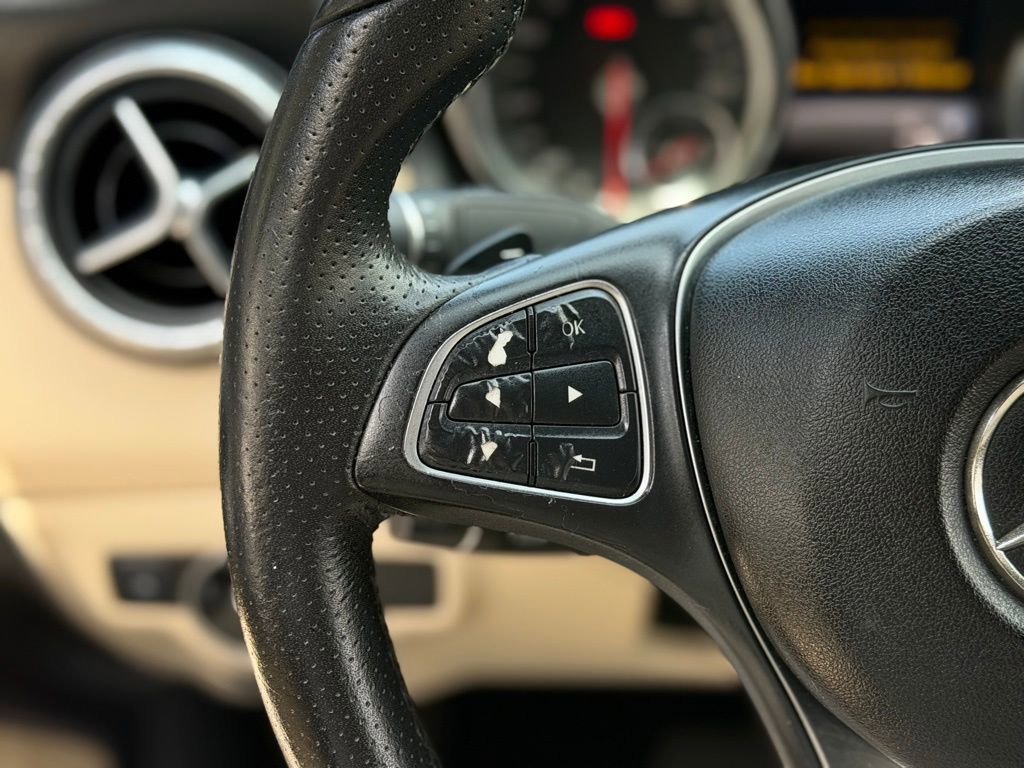 Used 2017 Mercedes-Benz CLA 250 image 43