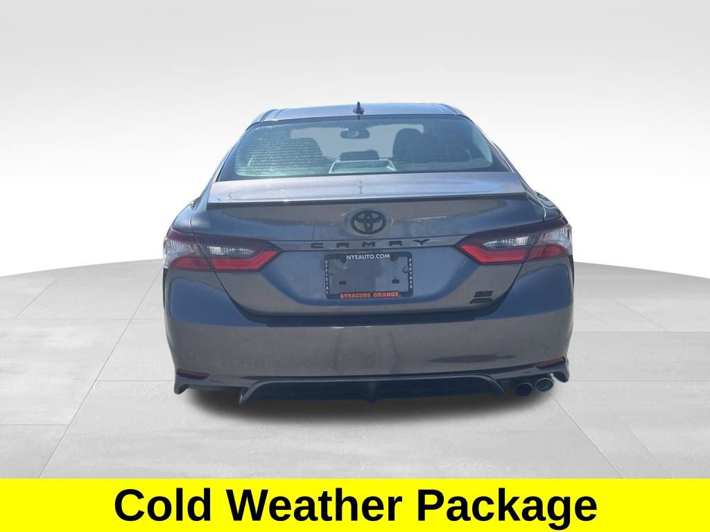 Used 2023 Toyota Camry SE w/ Cold Weather Package AWD/4WD image 4