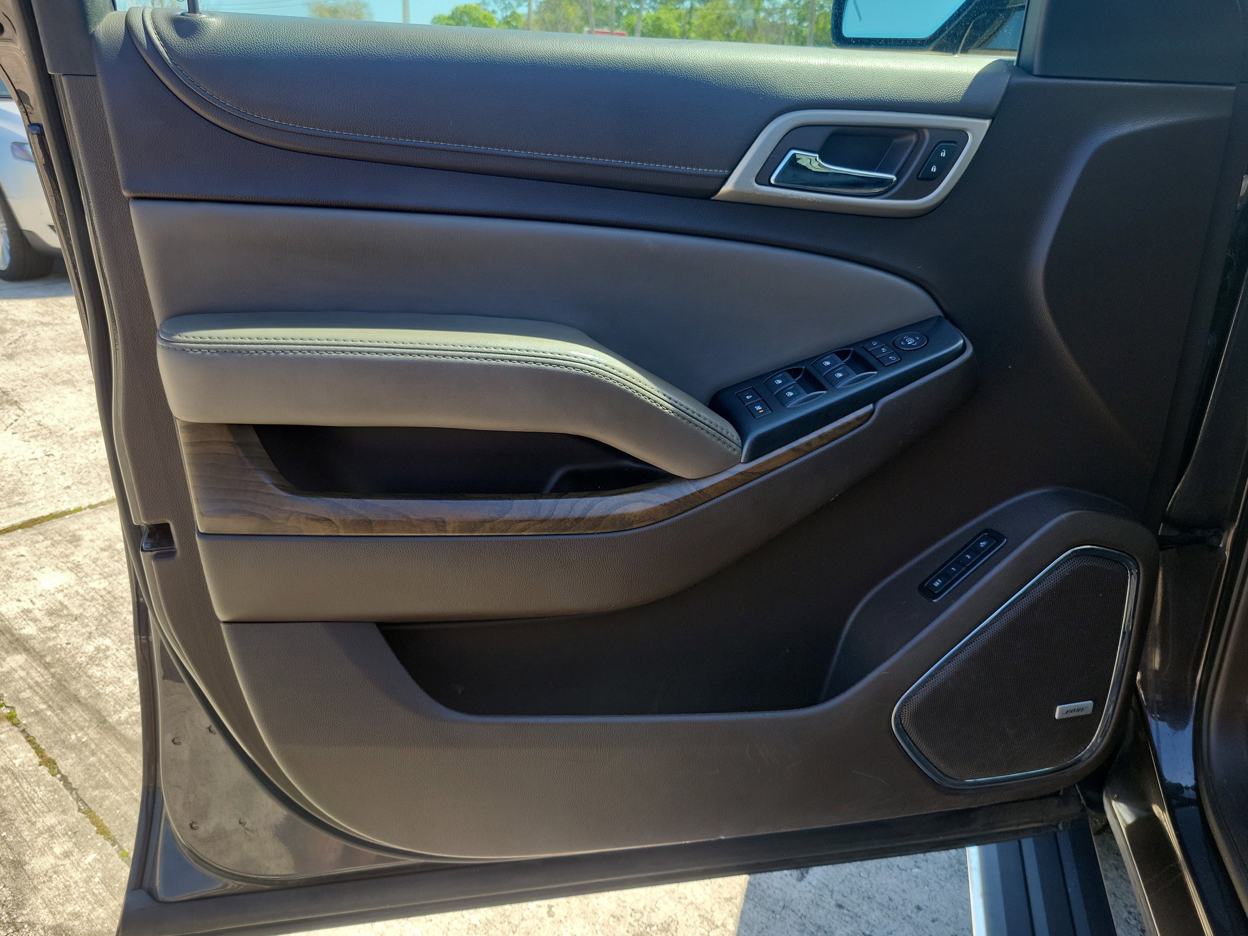 Used 2018 GMC Yukon Denali w/ Denali Ultimate Package image 14