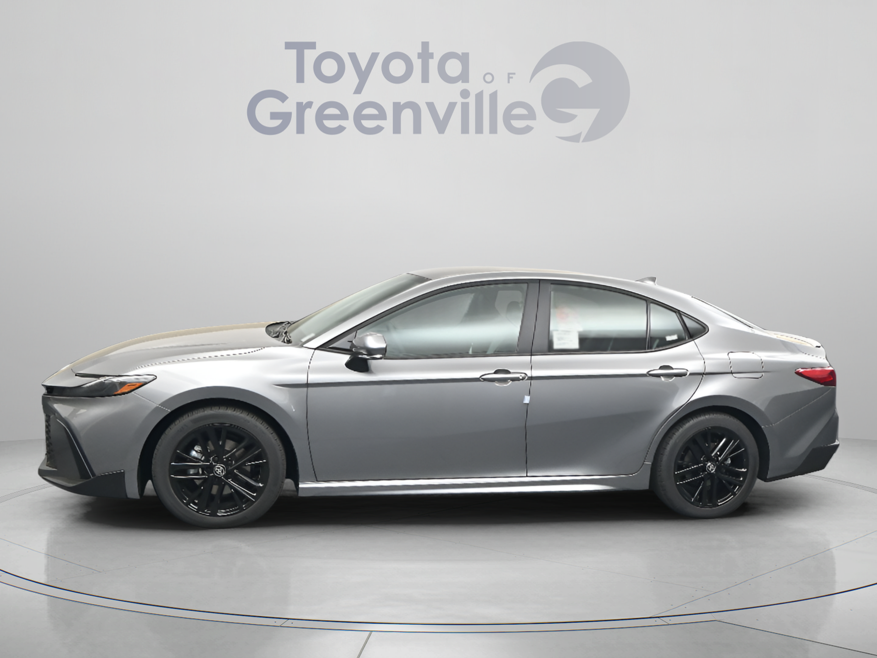New 2026 Toyota Camry SE FWD image 2