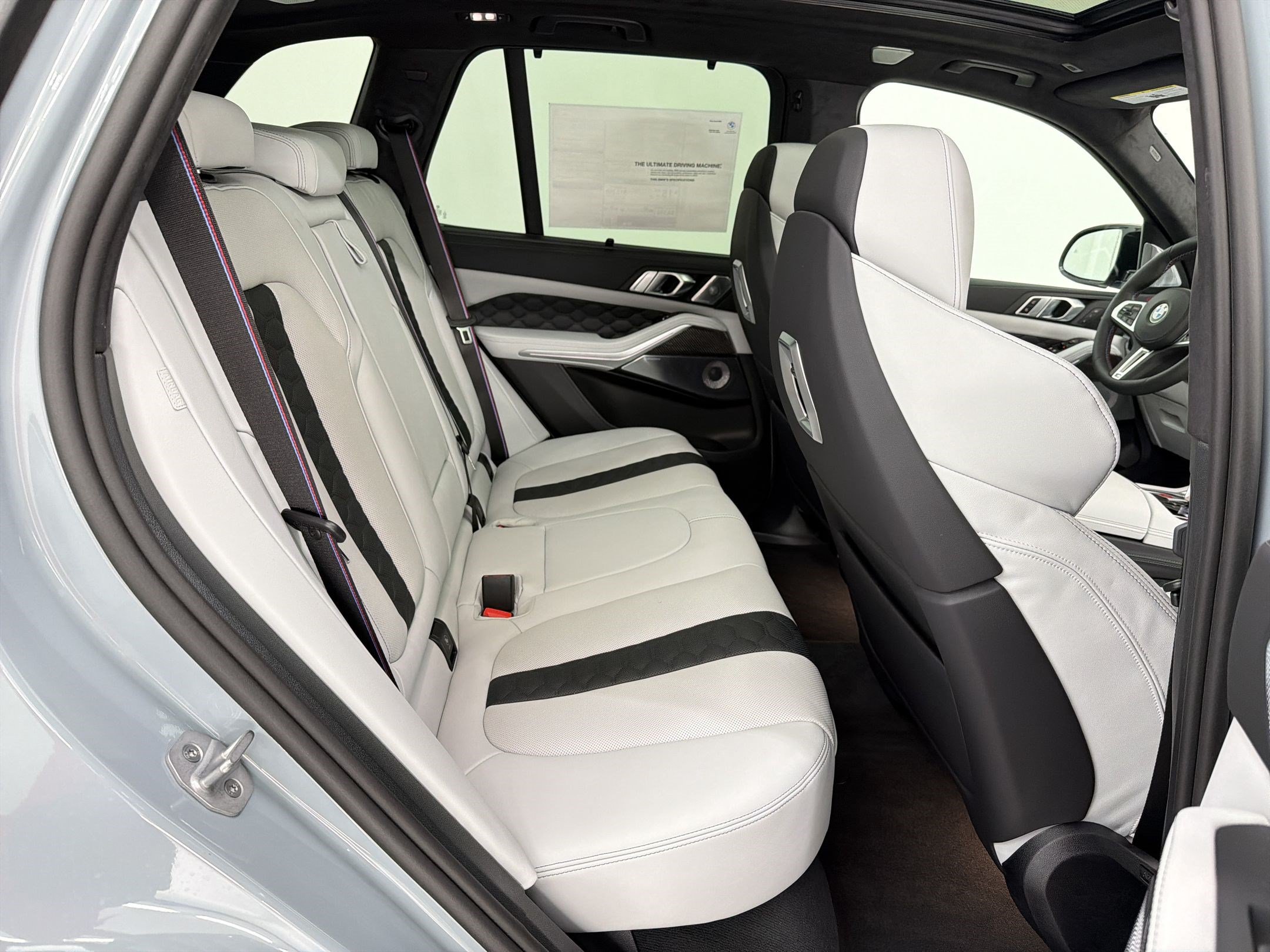 New 2026 BMW X5 M Competition w/ Executive Package AWD/4WD image 31