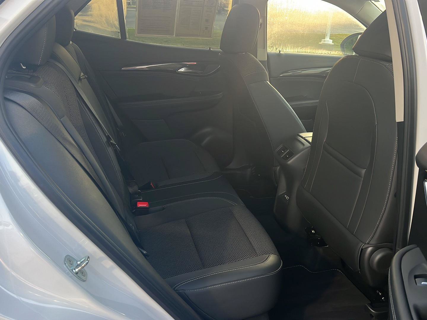 Used 2023 Buick Envision Preferred FWD image 12