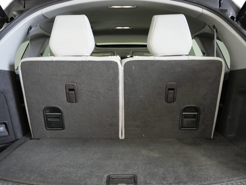 Used 2020 Acura MDX SH-AWD image 27