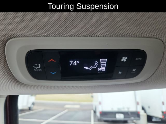 Used 2018 Chrysler Pacifica Touring Plus image 27