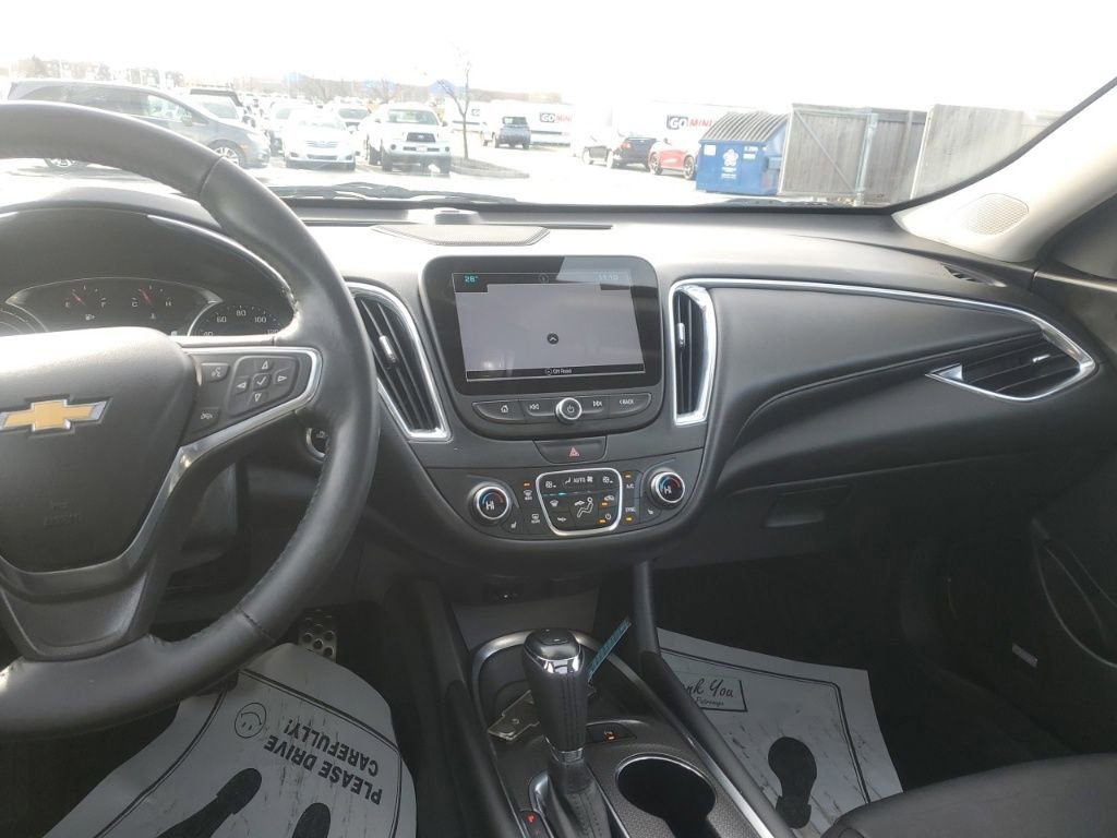 Used 2016 Chevrolet Malibu Hybrid w/ Leather Package image 29