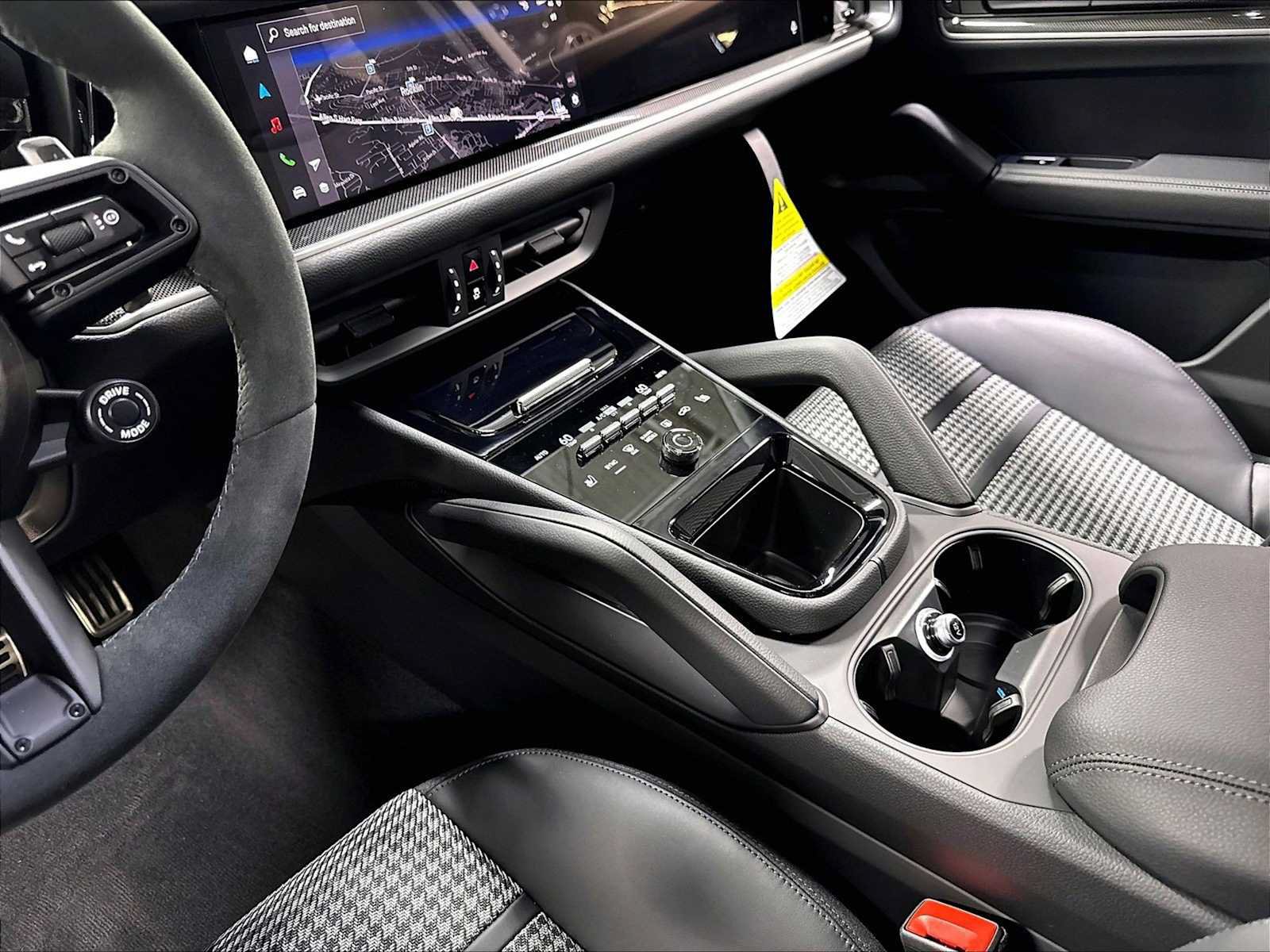 New 2026 Porsche Cayenne S AWD/4WD image 17