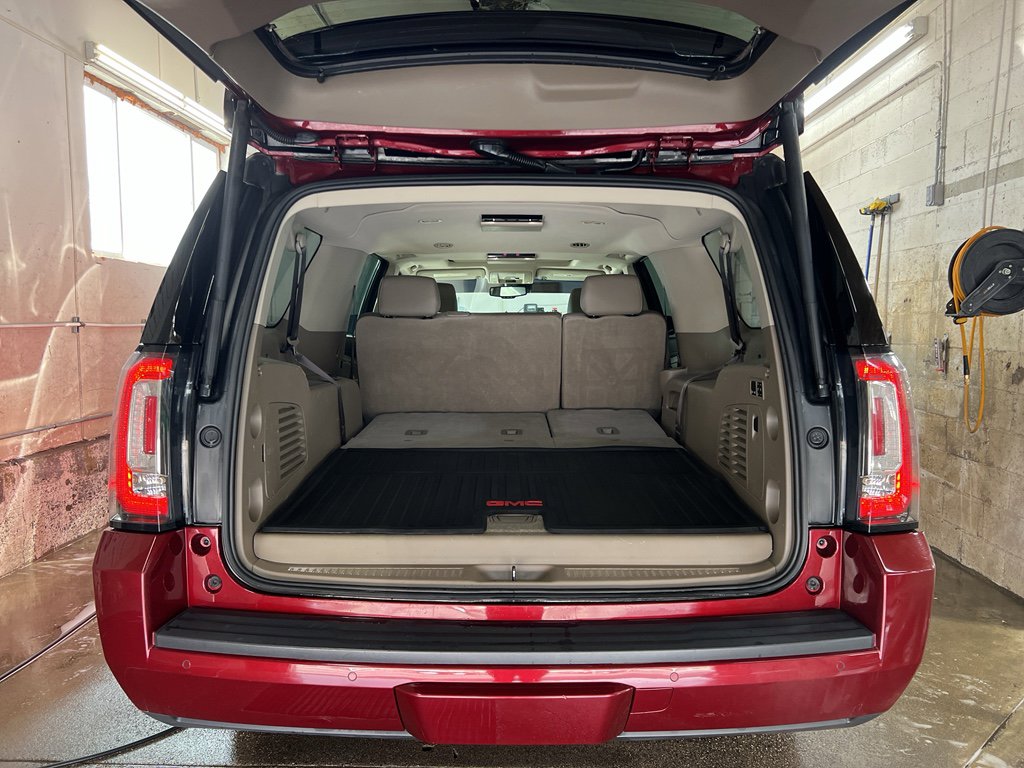 Used 2020 GMC Yukon XL SLT w/ Open Road Package image 28