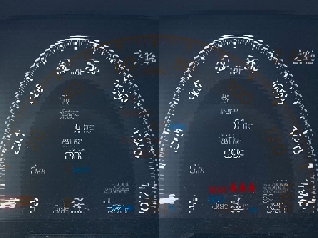 Certified 2025 Toyota RAV4 LE image 15