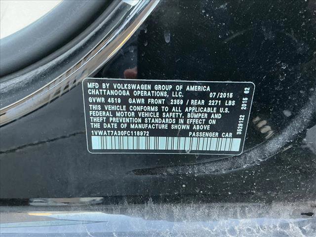 Used 2015 Volkswagen Passat 1.8T Wolfsburg Edition image 12
