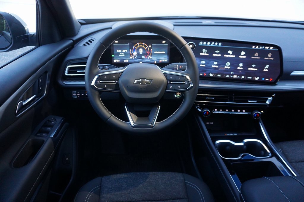 New 2026 Chevrolet Traverse LT w/ Midnight/Sport Edition image 13