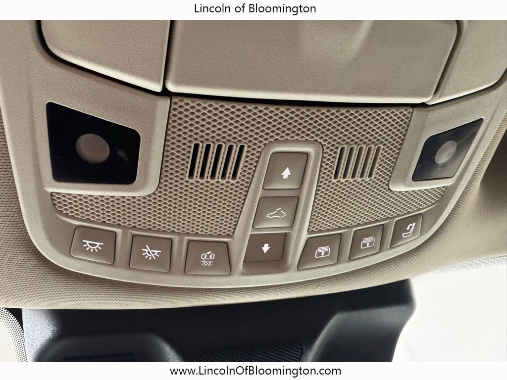 Used 2024 Lincoln Navigator Reserve AWD/4WD image 64