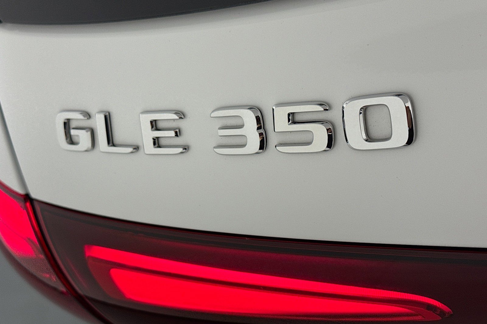 Certified 2026 Mercedes-Benz GLE 350 4MATIC image 8