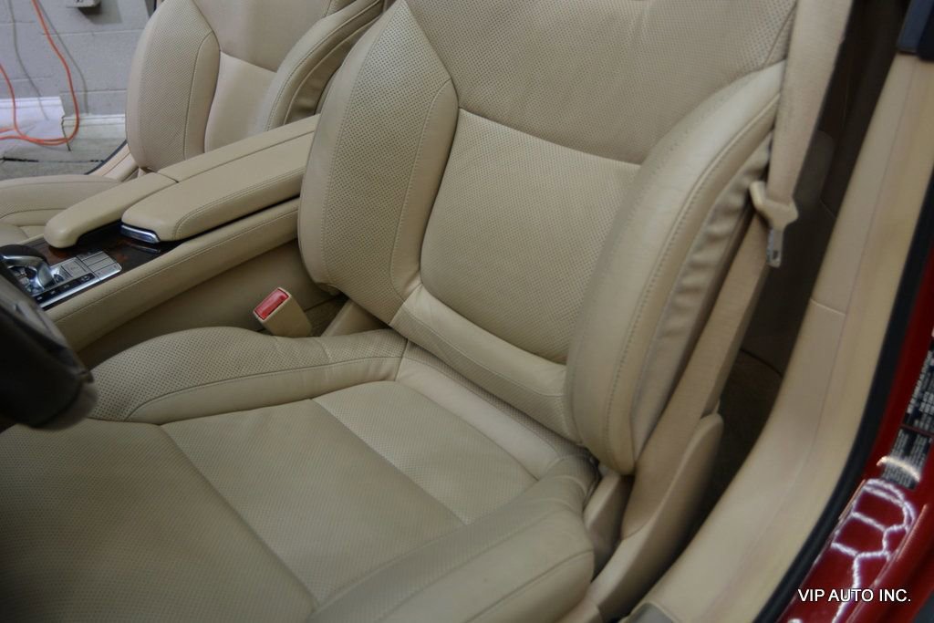 Used 2014 Mercedes-Benz SL 550 image 17