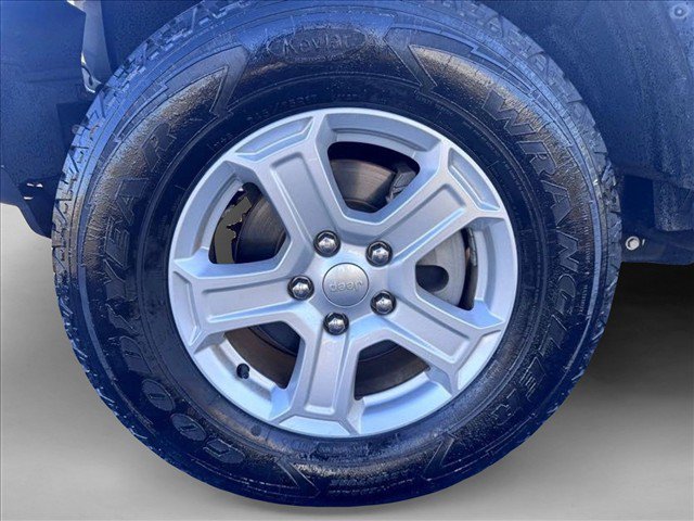 Used 2019 Jeep Wrangler Unlimited Sport S AWD/4WD image 16