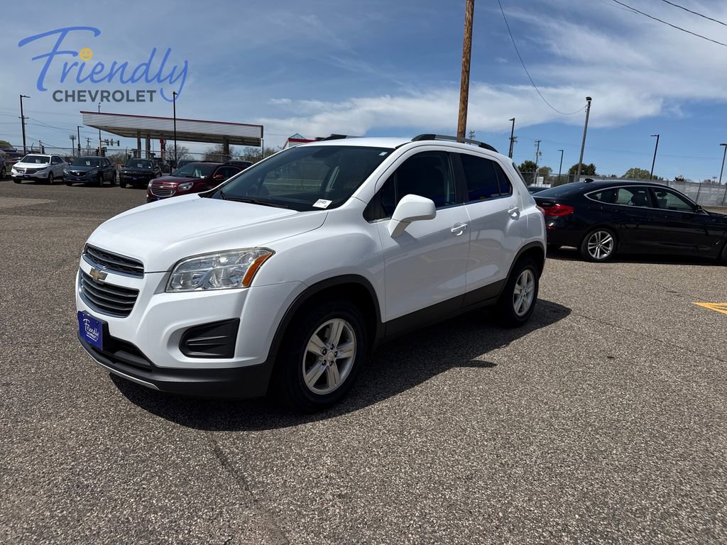 Used 2015 Chevrolet Trax LT w/ LT Plus Package AWD/4WD image 2