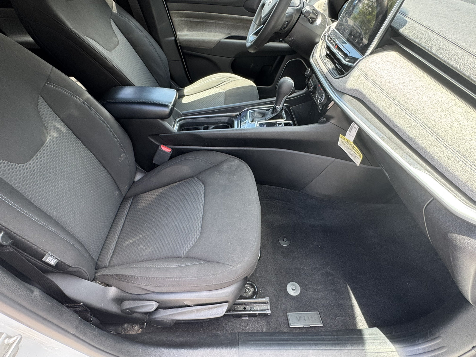 Used 2024 Jeep Compass Sport AWD/4WD image 14