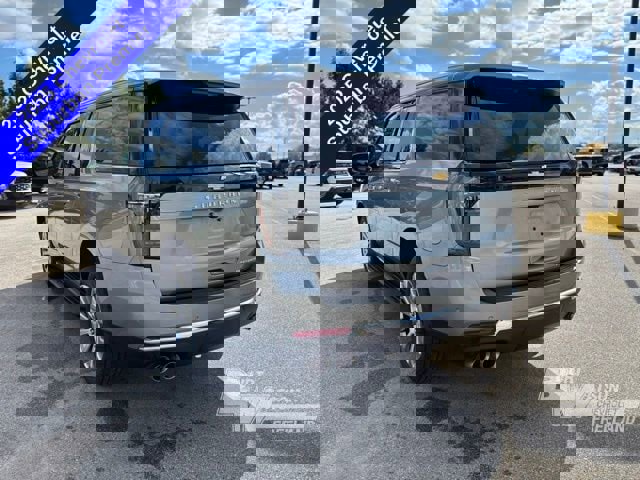 New 2025 Chevrolet Suburban Premier w/ Sun And Tow Package video 4