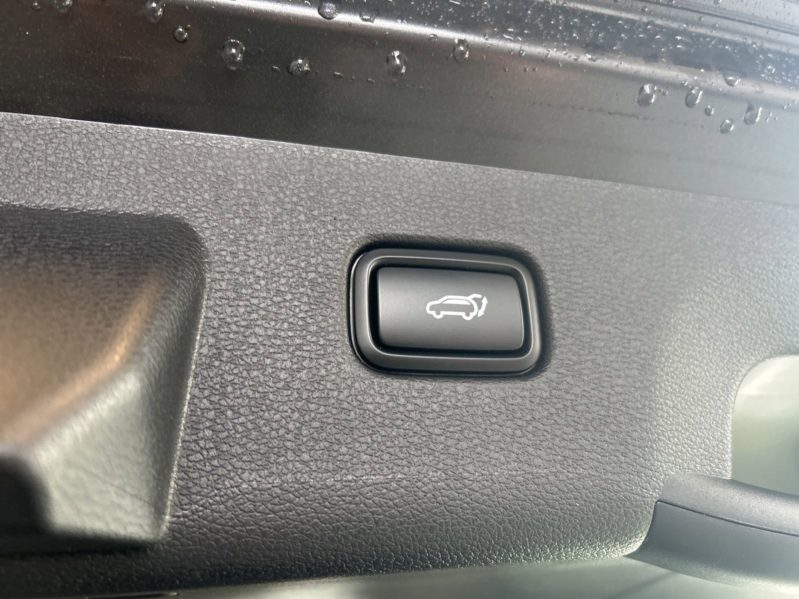 New 2026 Kia Sportage SX image 13