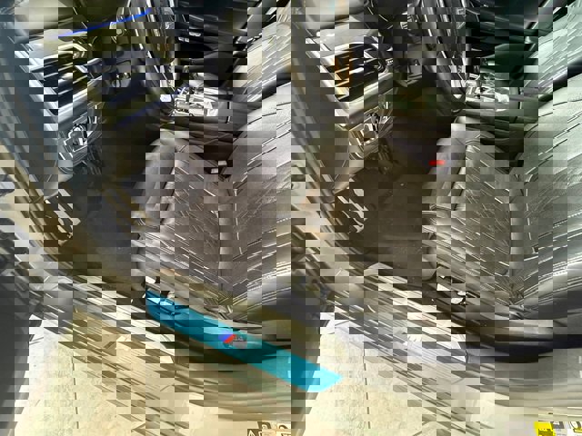 Used 2018 BMW 750i xDrive image 8