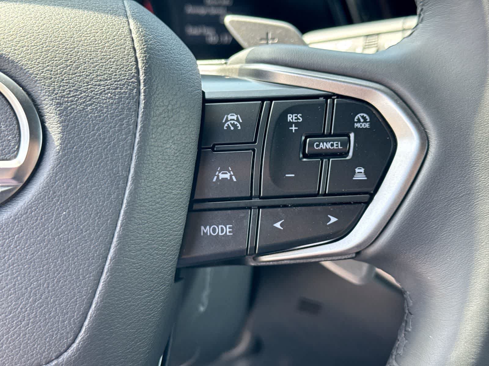 Used 2025 Lexus RX 350 FWD w/ Accessory Package (K3) image 31