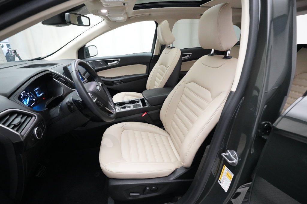 Used 2024 Ford Edge SEL w/ Convenience Package AWD/4WD image 7