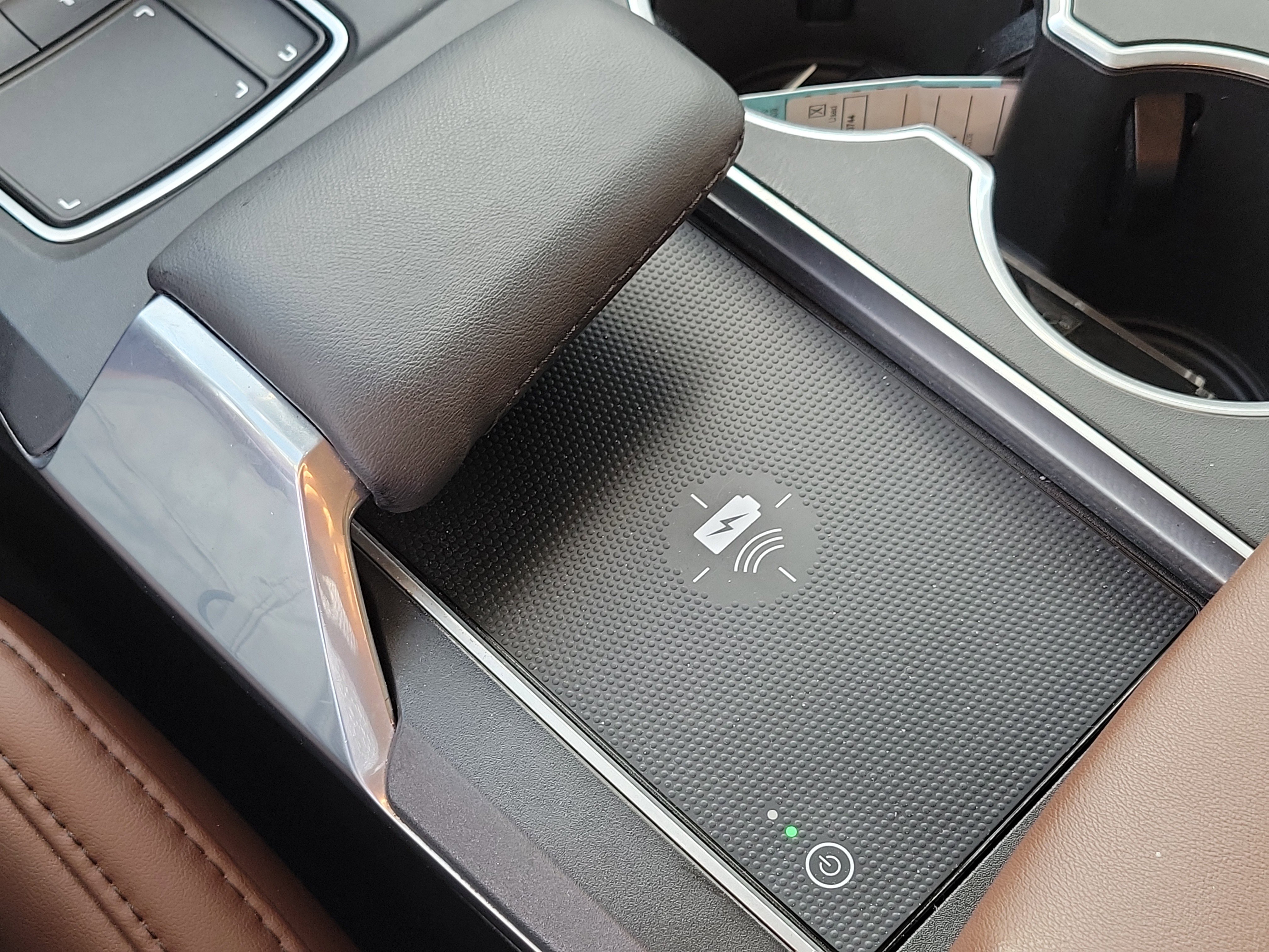 Used 2023 Acura MDX SH-AWD w/ Technology Package image 29