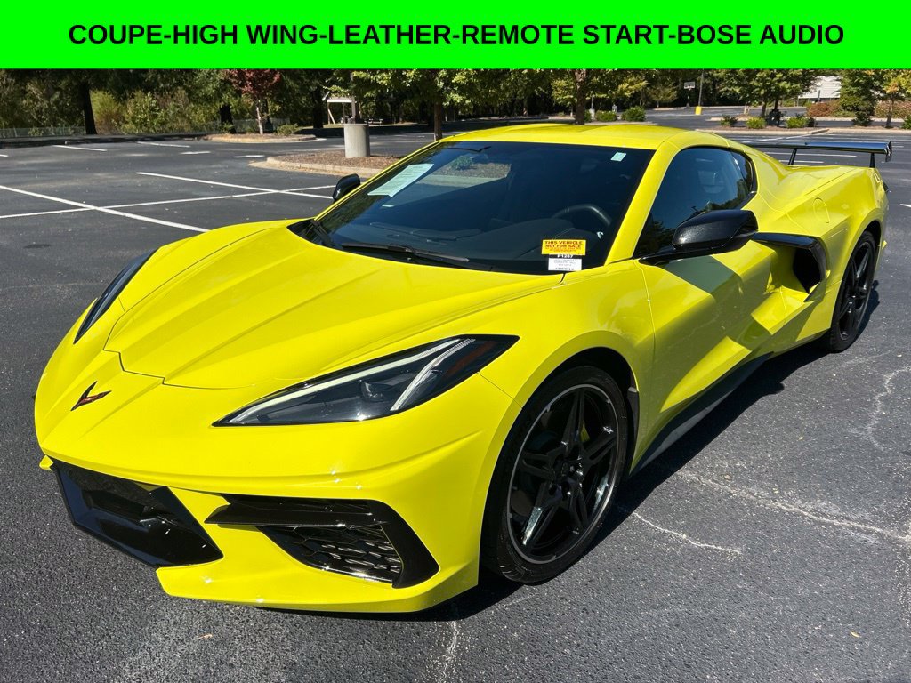Used 2022 Chevrolet Corvette Stingray Coupe RWD image 1