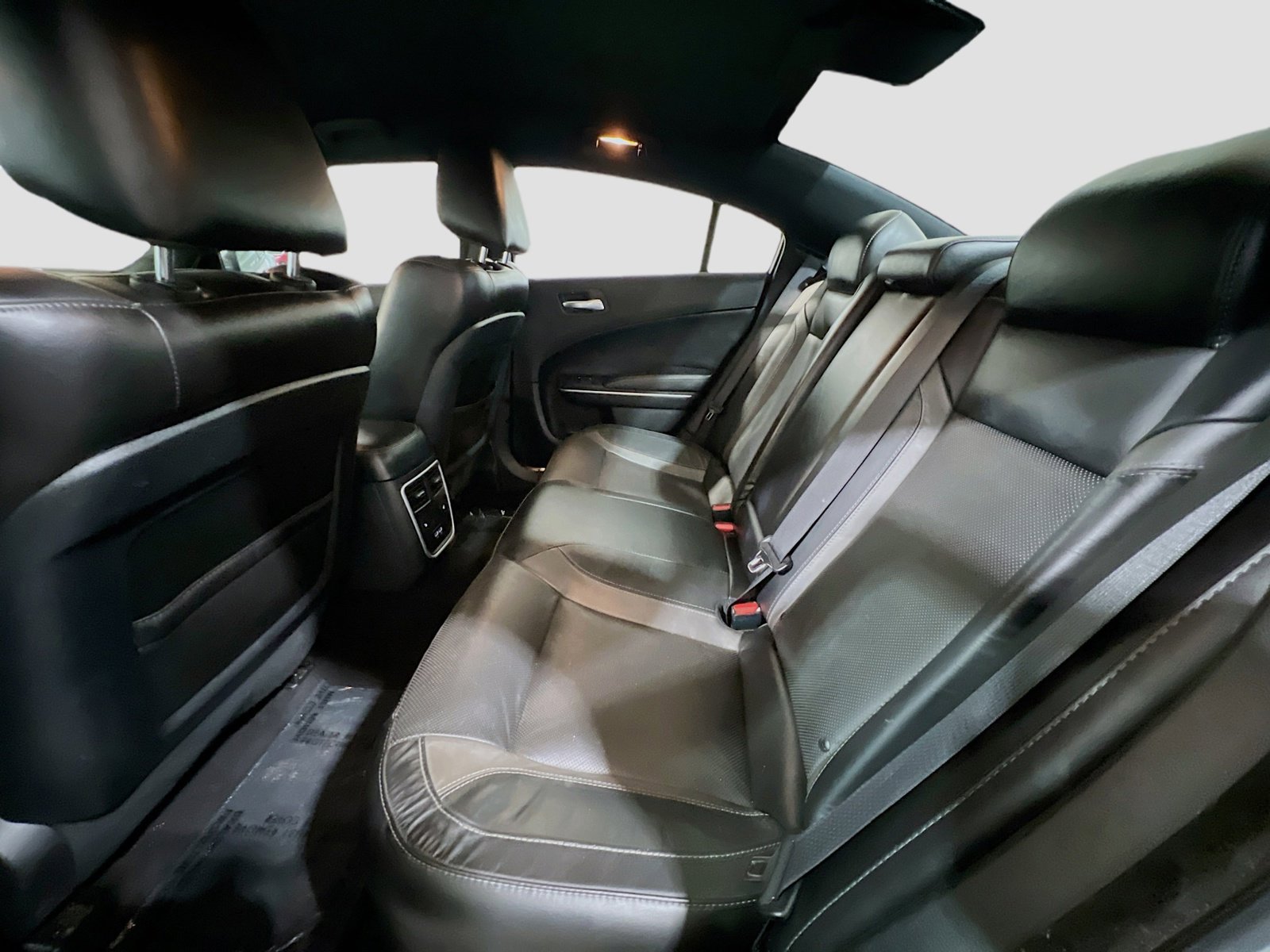 Used 2021 Dodge Charger SXT w/ Leather Interior Group image 15