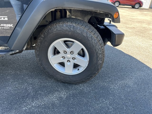 Used 2018 Jeep Wrangler Unlimited Sport S AWD/4WD image 5