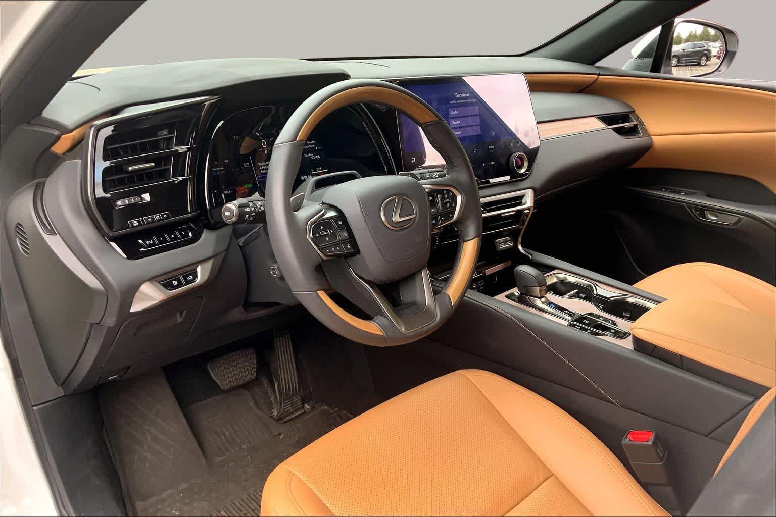 Certified 2026 Lexus RX 350h w/ Convenience Package AWD/4WD image 18