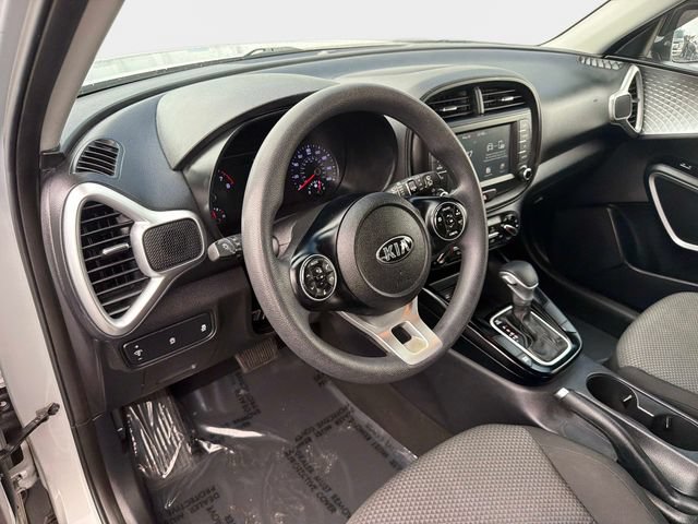 Used 2020 Kia Soul LX FWD image 20