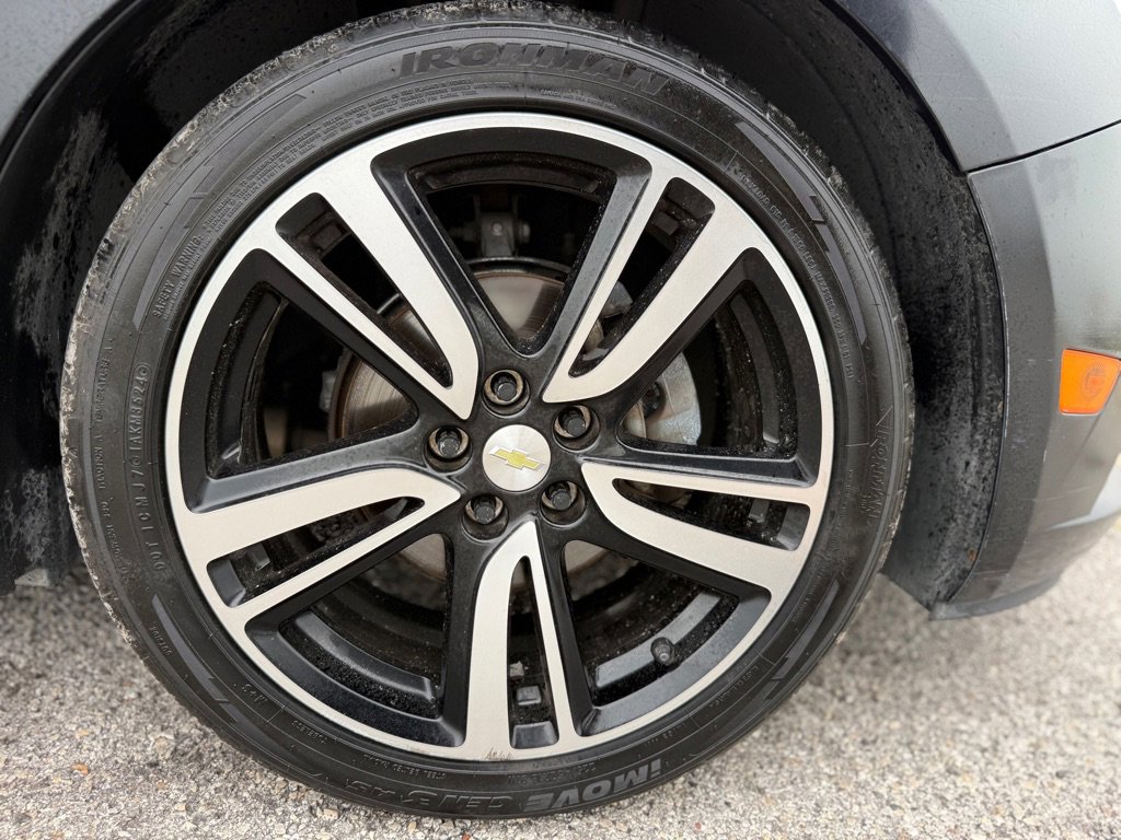 Used 2011 Chevrolet Cruze LTZ FWD image 19