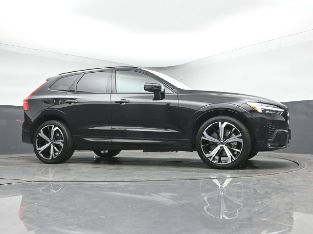 Used 2023 Volvo XC60 B6 Ultimate w/ Climate Package AWD/4WD image 35
