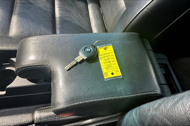 Used 1995 BMW 325i Convertible RWD image 32