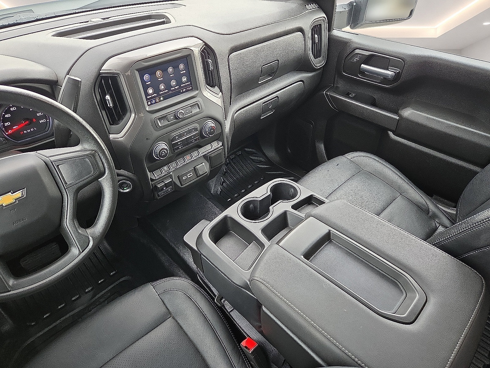 Used 2025 Chevrolet Silverado 2500 W/T AWD/4WD image 19