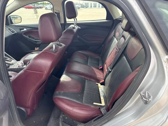 Used 2012 Ford Focus Titanium FWD image 9