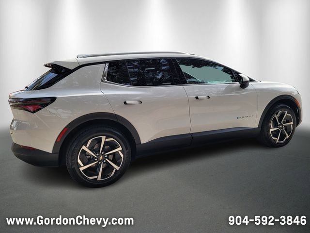 New 2026 Chevrolet Equinox EV LT image 7