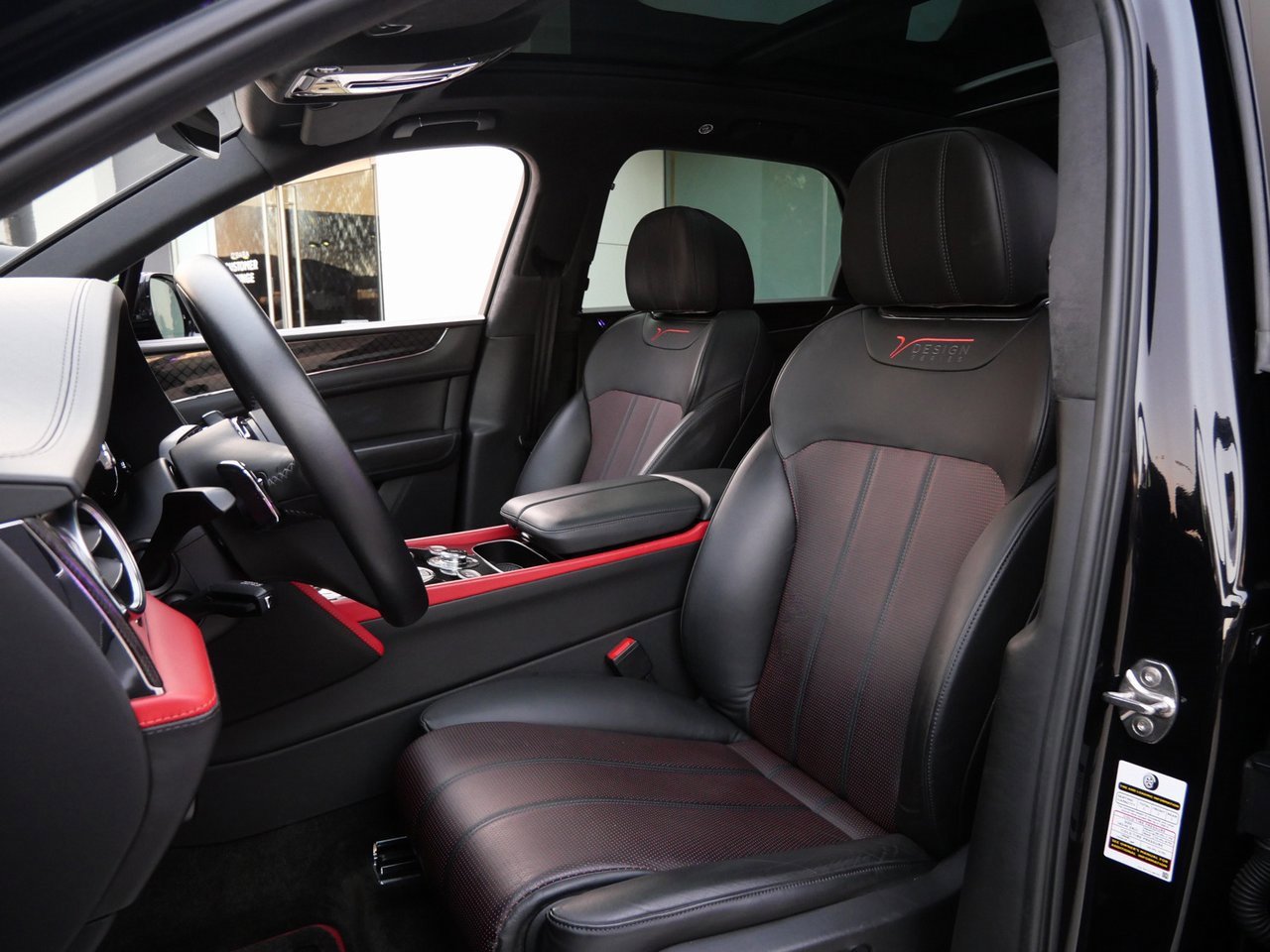 Used 2020 Bentley Bentayga image 15