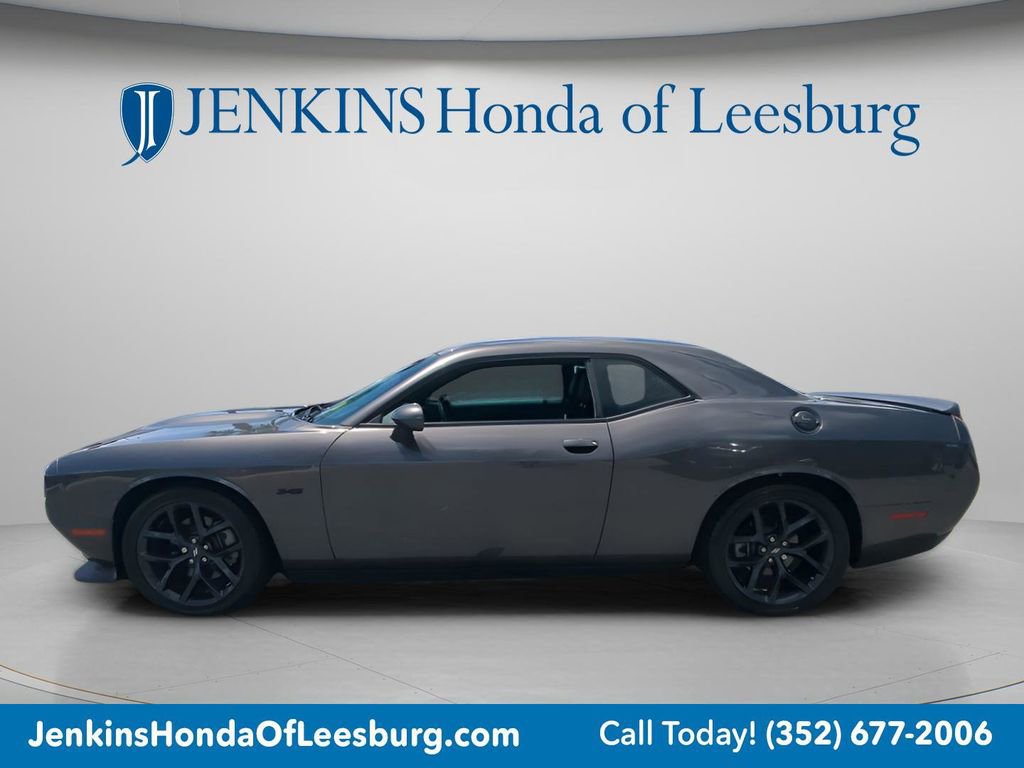 Used 2023 Dodge Challenger R/T w/ Plus Package image 6