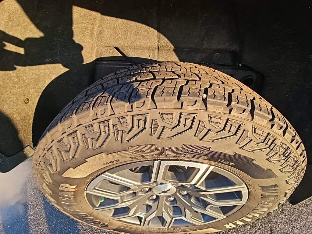 Certified 2024 Chevrolet Colorado Z71 w/ Z71 Convenience Package 2 image 23