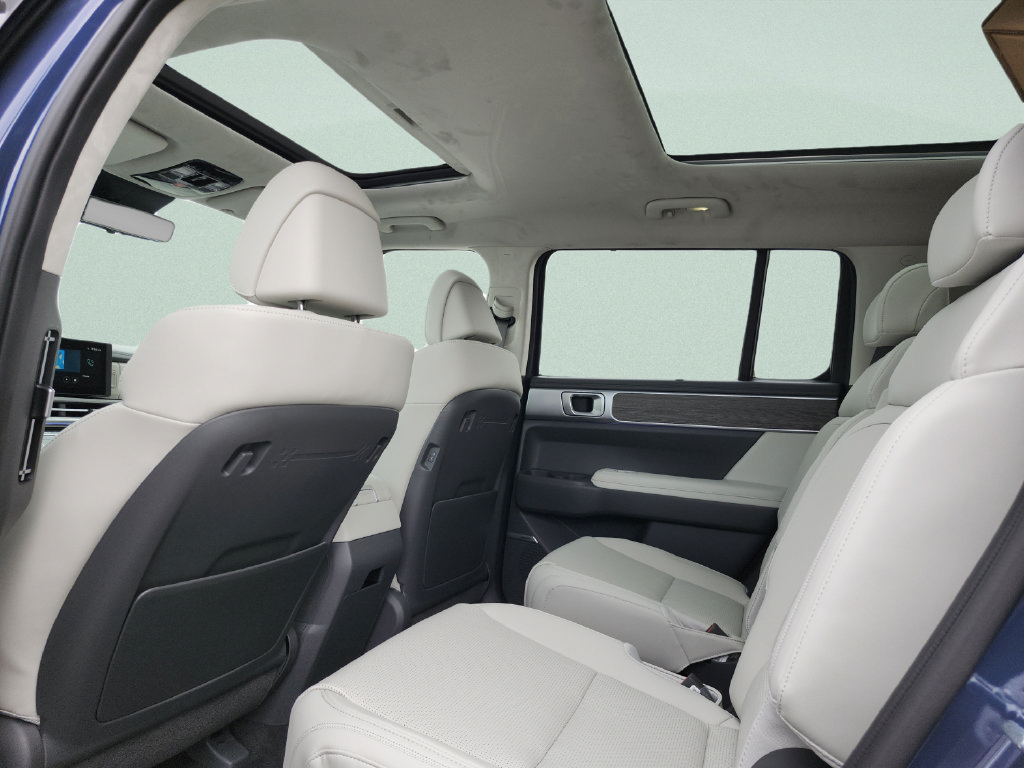 New 2027 Hyundai Santa Fe Calligraphy FWD image 22