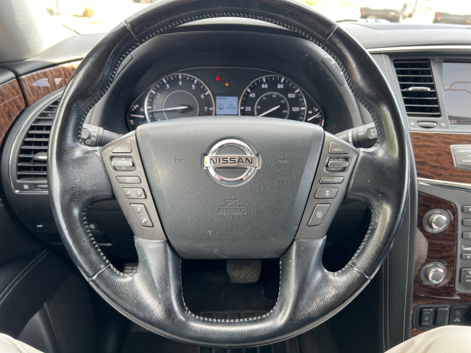 Used 2020 Nissan Armada SL w/ Premium Package AWD/4WD image 9