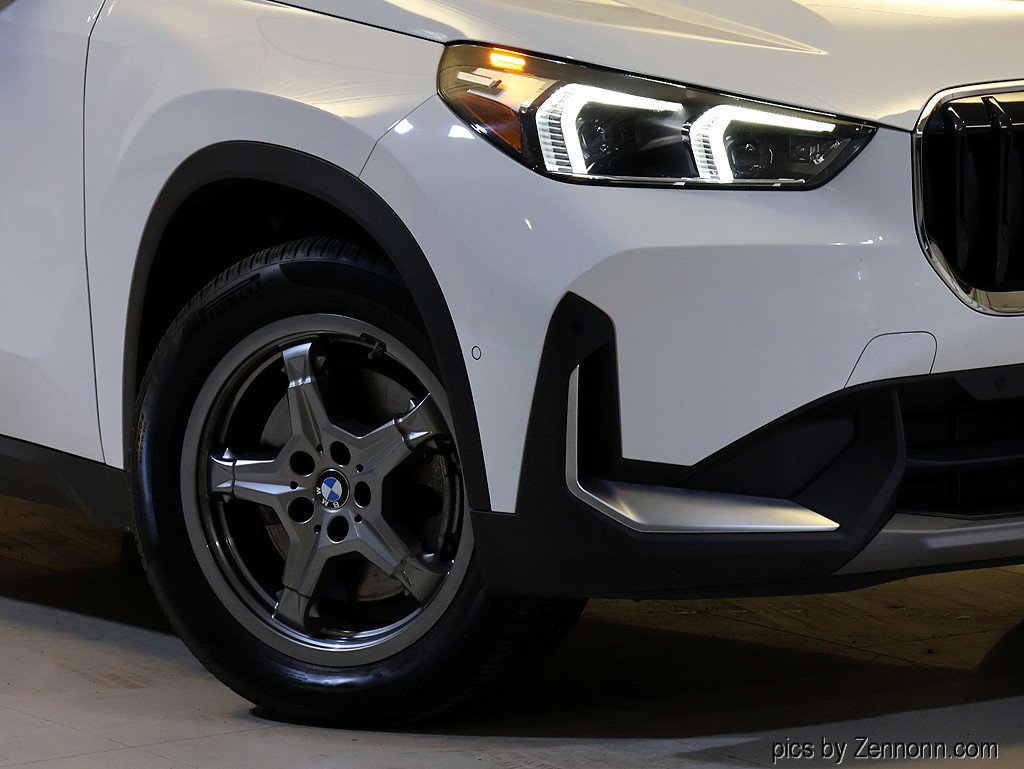 Certified 2023 BMW X1 xDrive28i w/ Convenience Package image 3