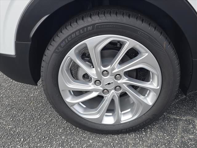 New 2027 Chevrolet Bolt LT FWD image 32