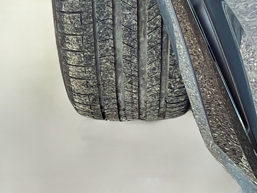 Used 2022 BMW X7 M50i w/ Executive Package image 45