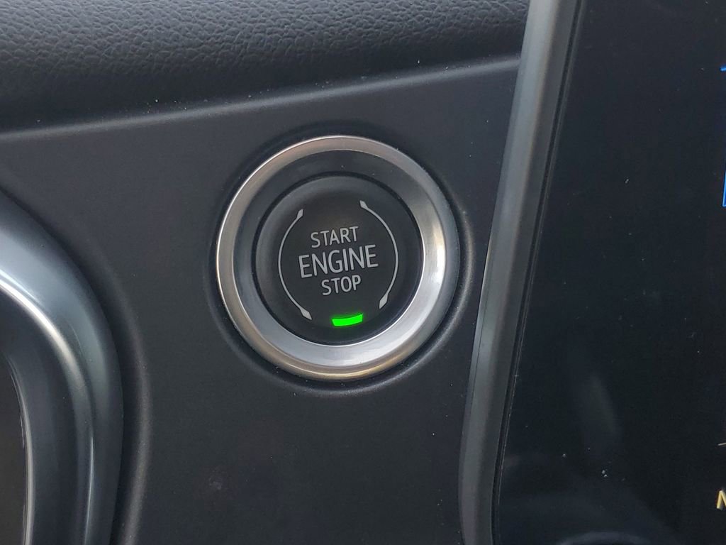 Used 2023 Chevrolet Blazer LT w/ LPO, Black Grille Bar Package image 18