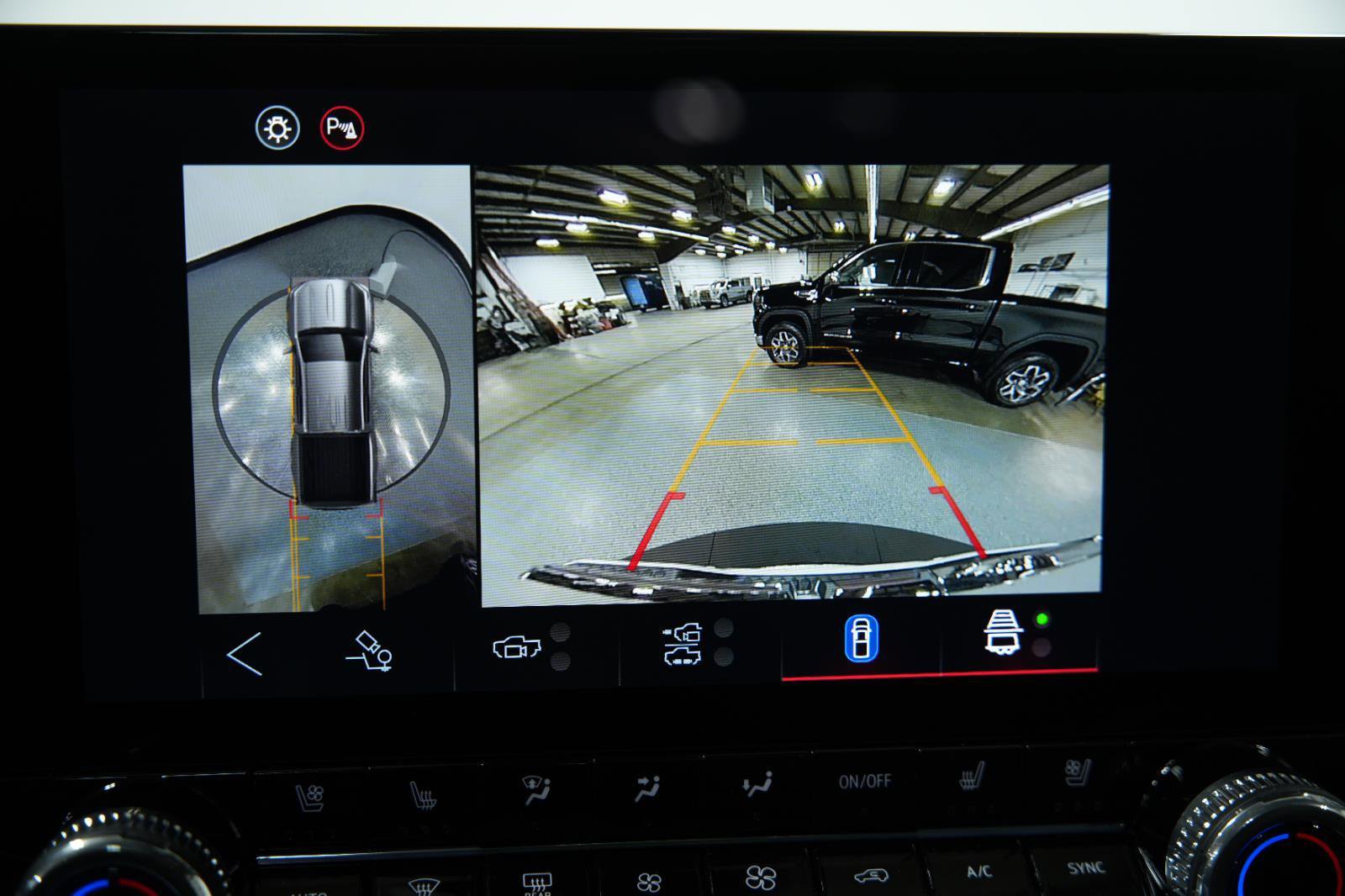 New 2026 GMC Canyon Denali image 31