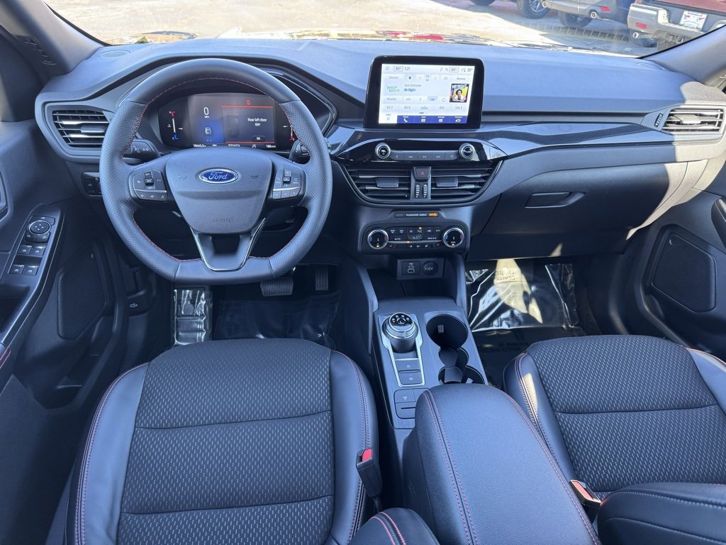 Used 2025 Ford Escape ST-Line Select image 5