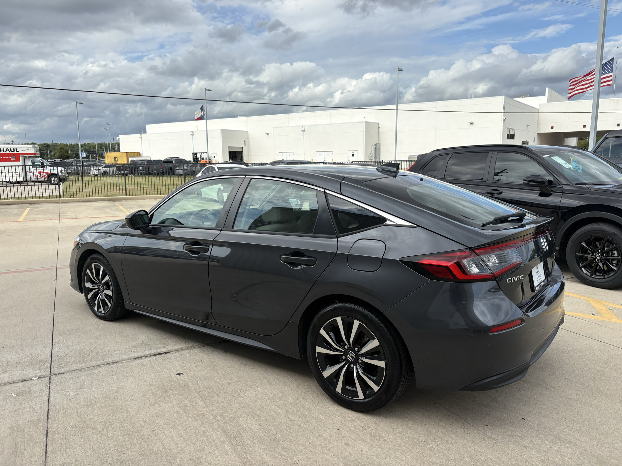 Certified 2024 Honda Civic EX-L image 6
